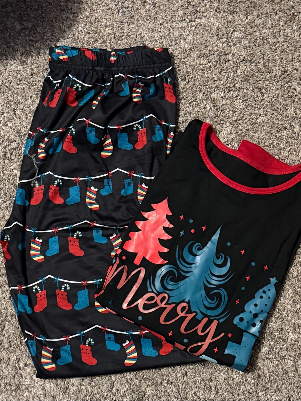 Women’s Black Christmas Pajama Set with Red & Blue Holiday Print Size Large